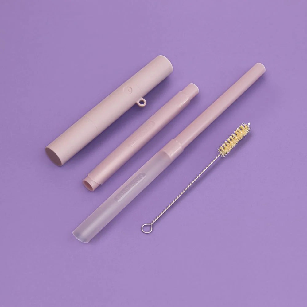 Reusable, sustainable, retractable, travel, compact plastic bubble tea boba straw with carry case and cleaning accessories.