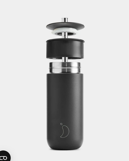 A 500 mL black reusable insulated stainless steel bubble tea/ boba cup bottle by the brand Chillys.